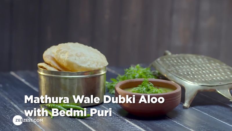 Mathura wale Dubki Aloo with Bedmi Puri